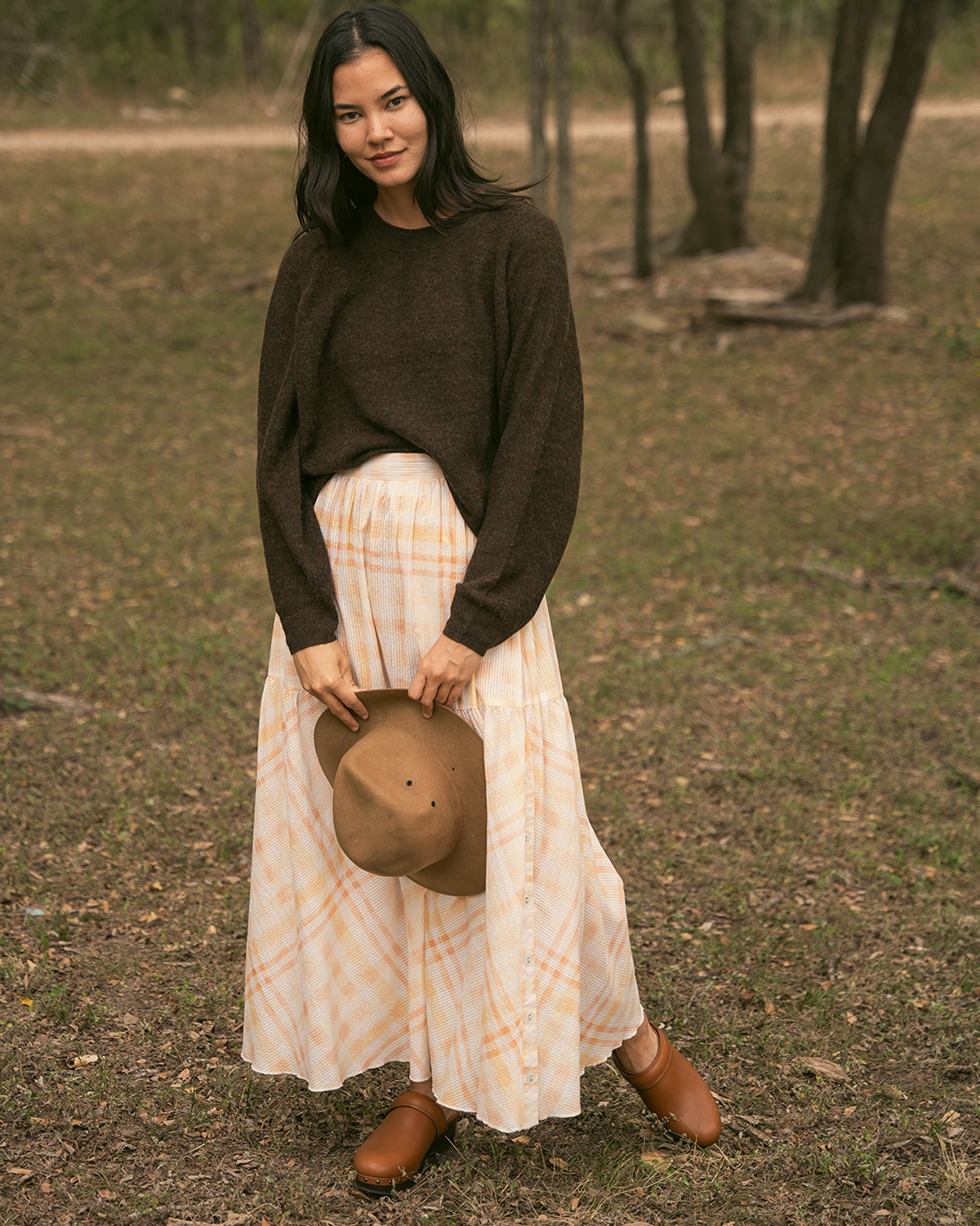 women’s textured cotton skirt for all seasons